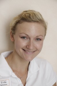 Dr. med. dent. Evelyn Kösters, Zahnärztin für Kinderbehandlungen